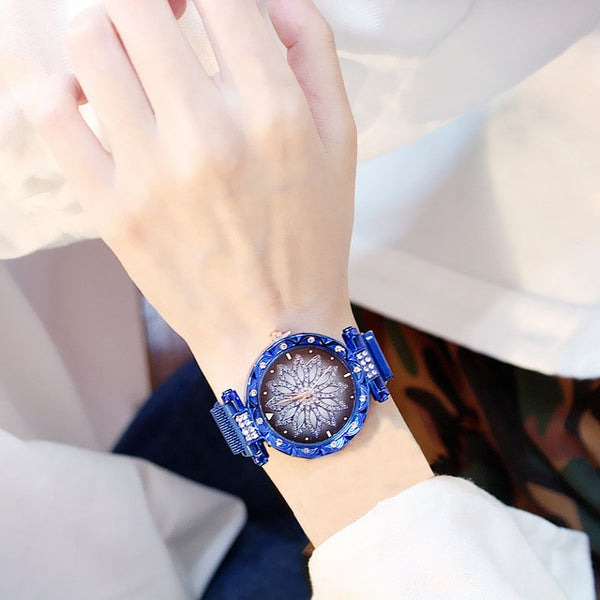 Fashion Women Mesh Magnet Buckle Lucky Flower Watch Luxury Ladies Rhinestone Quartz Watch Bracelet set woman Relogio Feminino