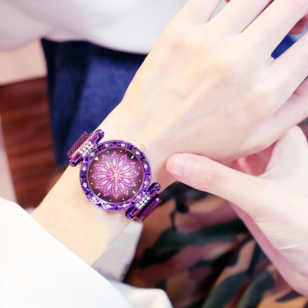 Fashion Women Mesh Magnet Buckle Lucky Flower Watch Luxury Ladies Rhinestone Quartz Watch Bracelet set woman Relogio Feminino