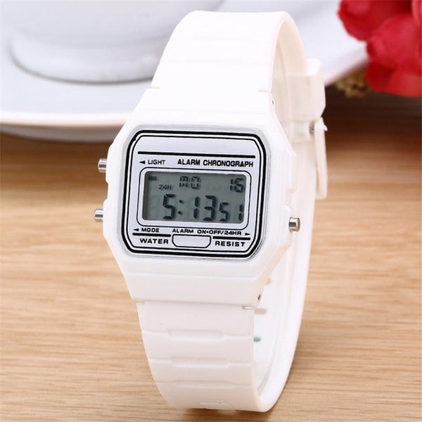 New Fashion Gold Silver Silicone Couple Watch Digital Watch Square Military Men/ Women Dress Sports Watches The Male Watch