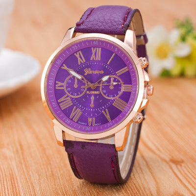 Hot RUNERR Ladies Fashion Casual PU Leather Strap Quartz Disc Gold Pointer Watch Brand Cool Girl Bracelet Clock Watch Ladies