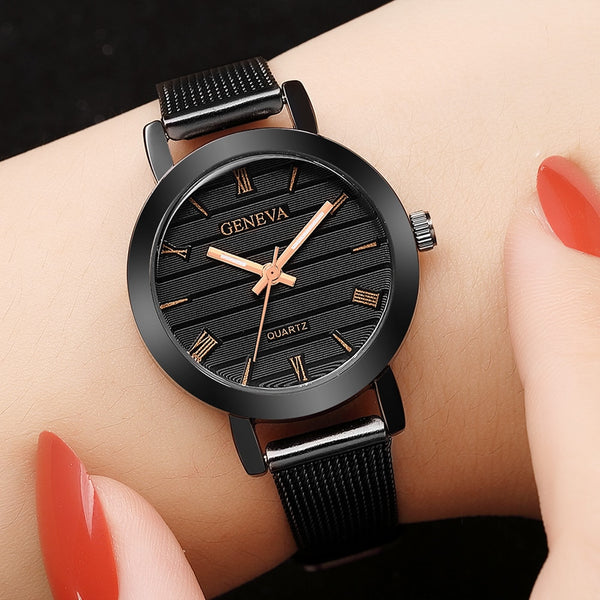 Simple Ladies Gold Watch Women Famous Brand Minimalist Steel Mesh Simple Geneva Watch Women Role Quartz Watch @F